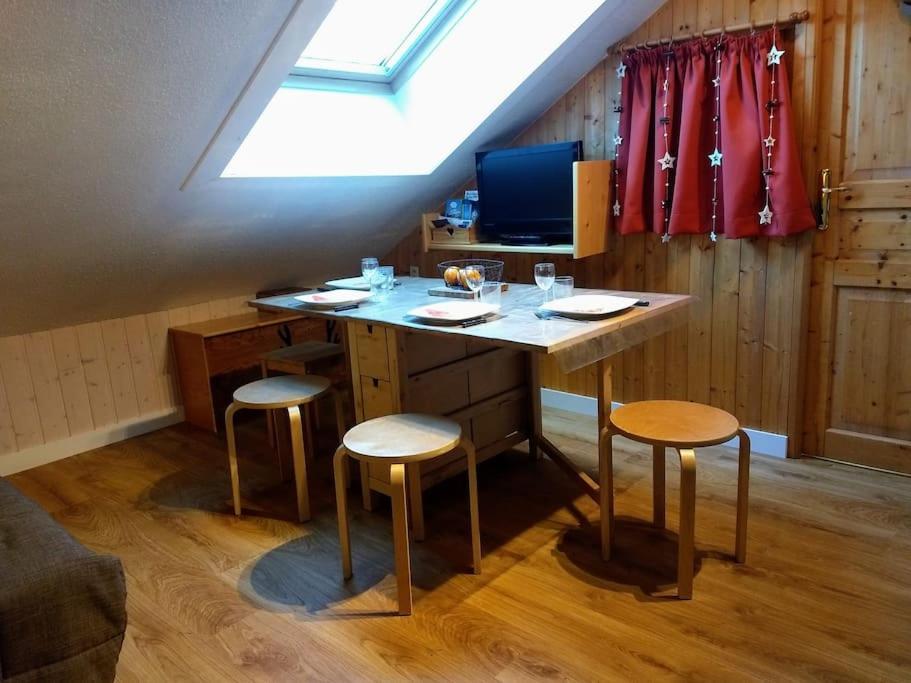 T2 Pour 4 Pers Style Chalet Pied Des Pistes Bolquere Pyrenees 2000 外观 照片
